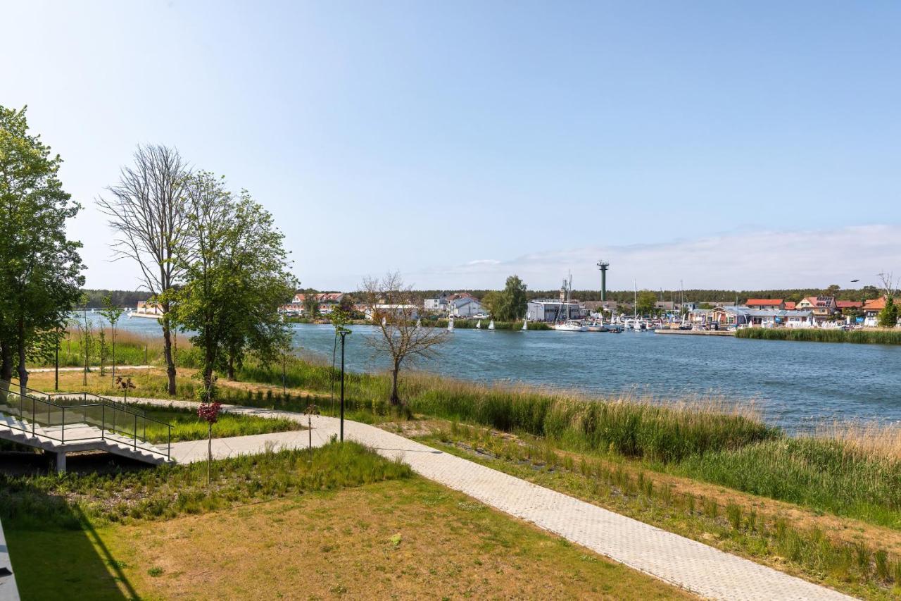 Wellness Resort Apartments Dziwnow Riverfront By Noclegi Renters Exterior foto