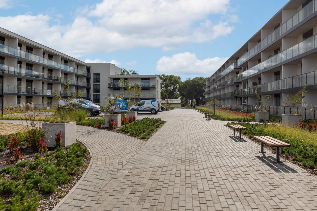 Wellness Resort Apartments Dziwnow Riverfront By Noclegi Renters Exterior foto